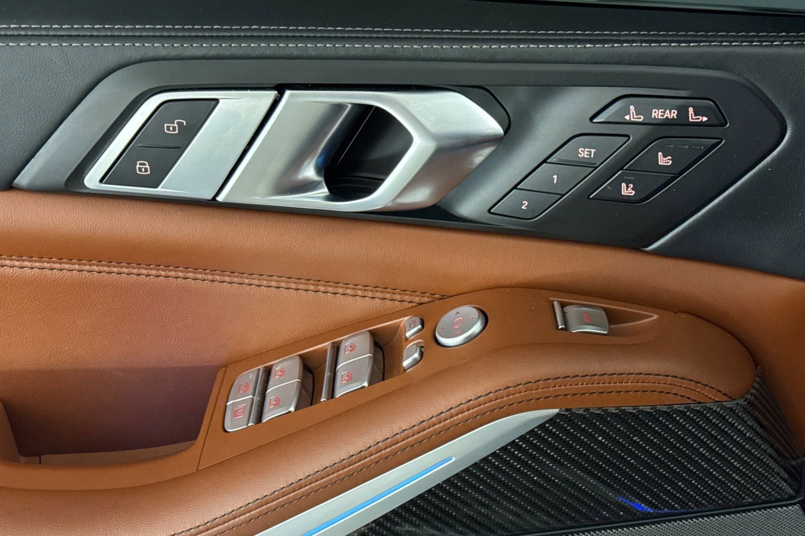 Used 2024 BMW ALPINA XB7 ALPINA XB7 image 13