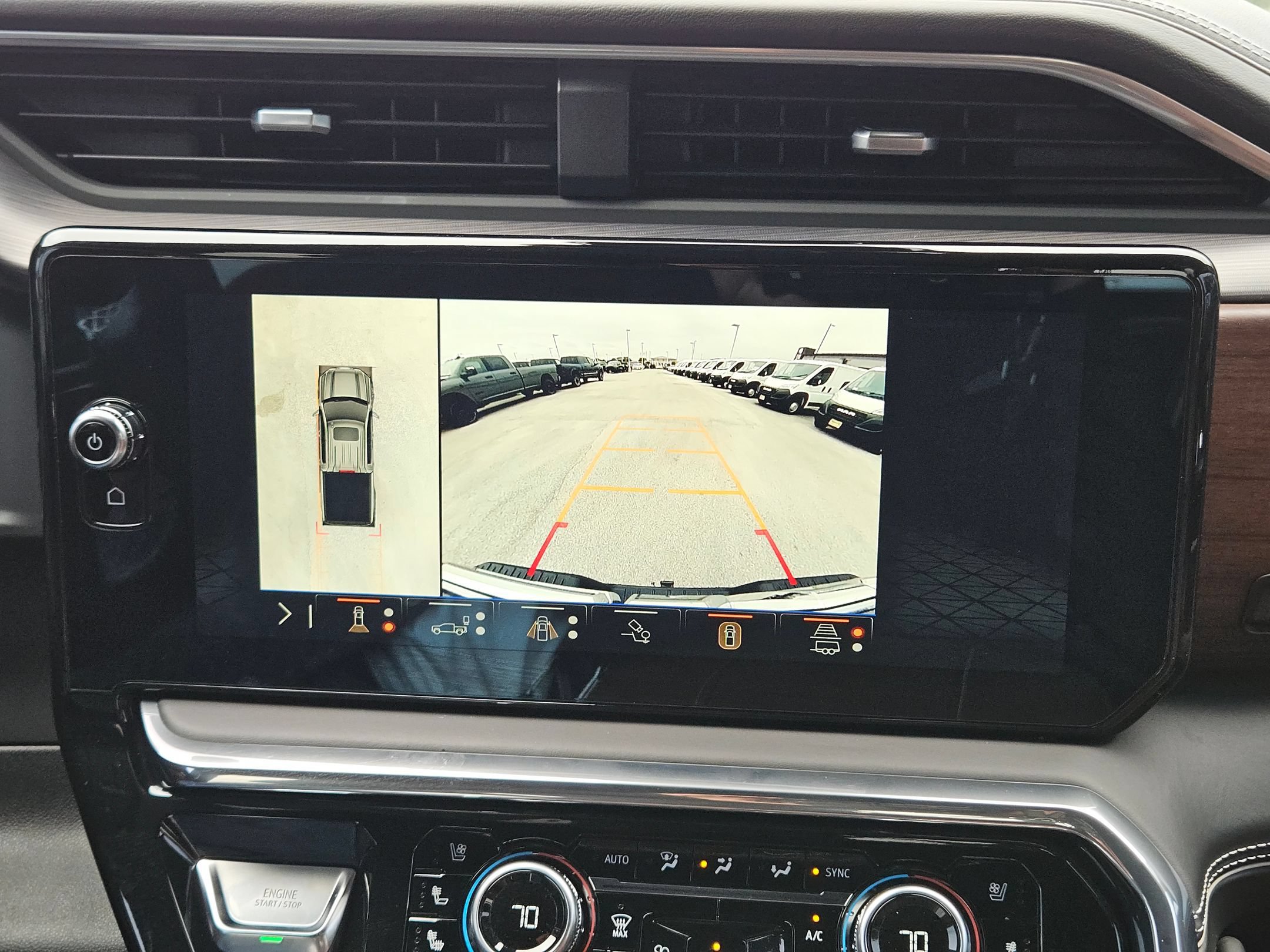 Used 2024 GMC Sierra 1500 Denali Ultimate AWD/4WD image 18