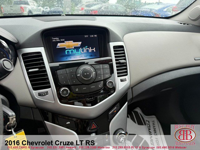 Used 2016 Chevrolet Cruze LT w/ RS Package FWD image 18