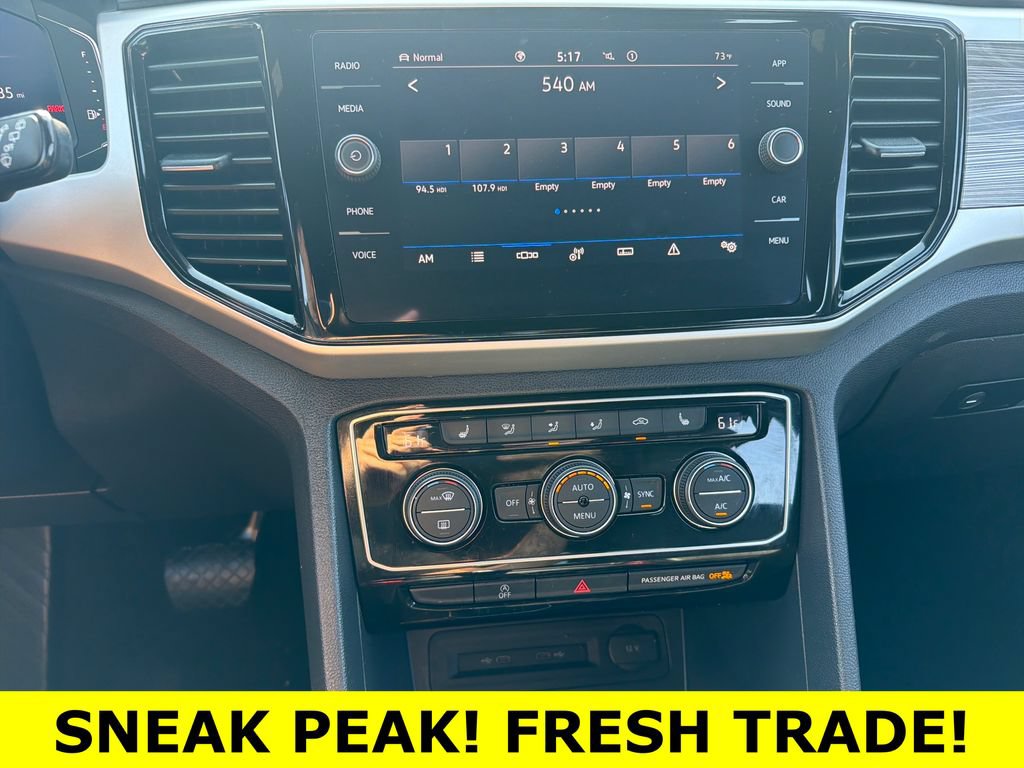 Certified 2023 Volkswagen Atlas Cross Sport SE w/ Black Wheel Package AWD/4WD image 15
