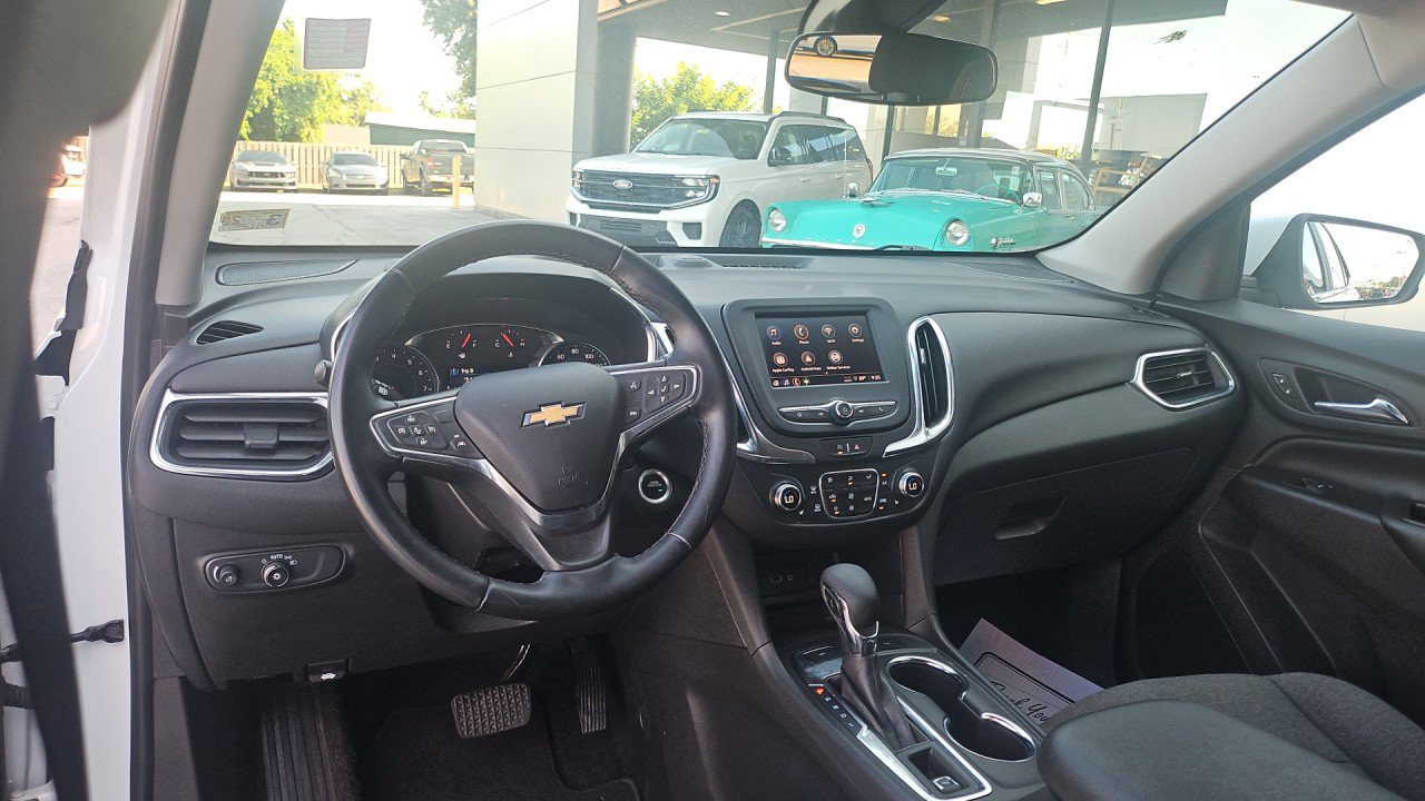 Used 2024 Chevrolet Equinox LT AWD/4WD image 15