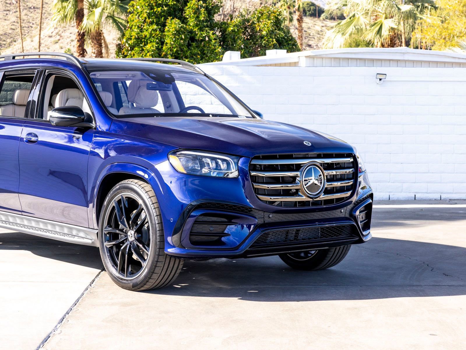 New 2026 Mercedes-Benz GLS 580 4MATIC image 3