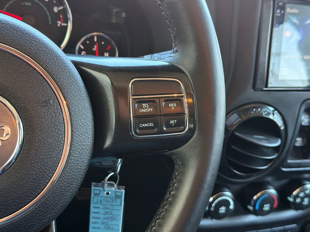 Used 2017 Jeep Wrangler Unlimited Sahara image 21