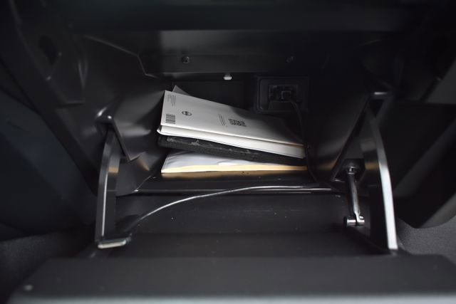 Used 2012 Nissan Juke SV image 40