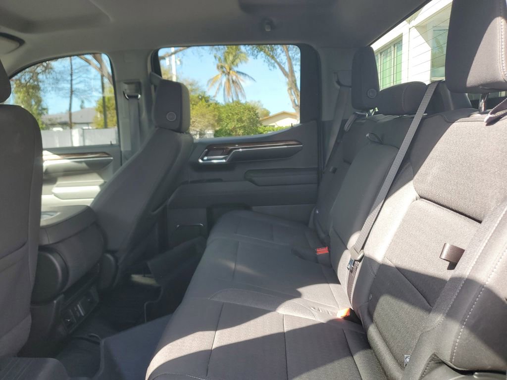 Certified 2024 GMC Sierra 1500 Elevation image 14