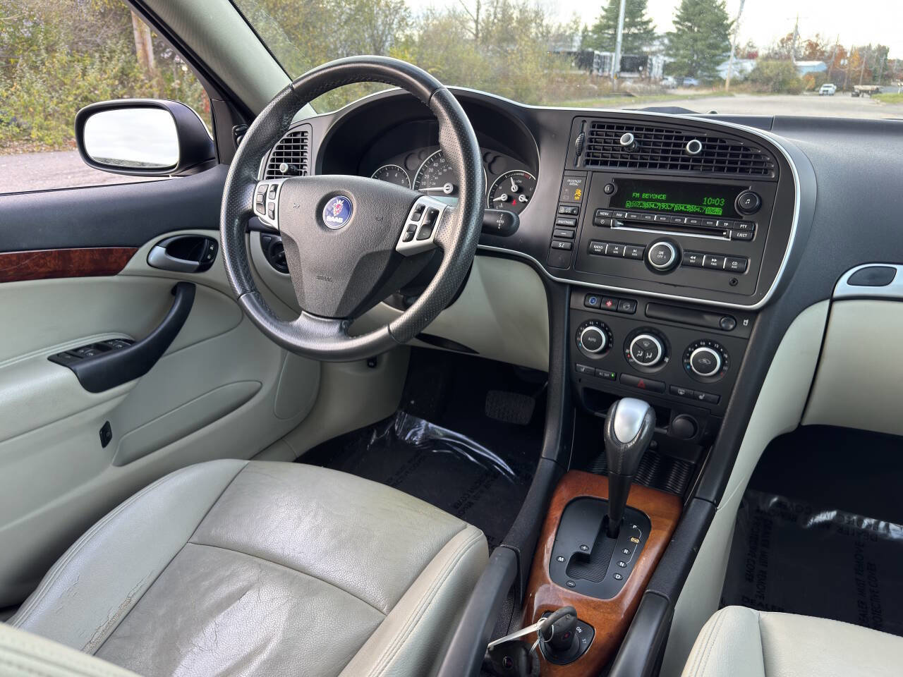 Used 2009 Saab 9-3 2.0T image 22