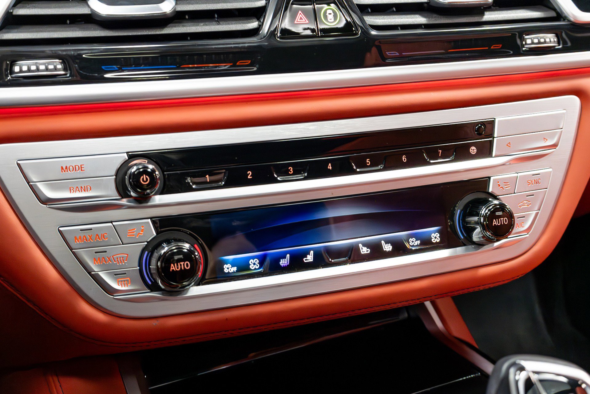 Used 2022 BMW M760i xDrive image 80