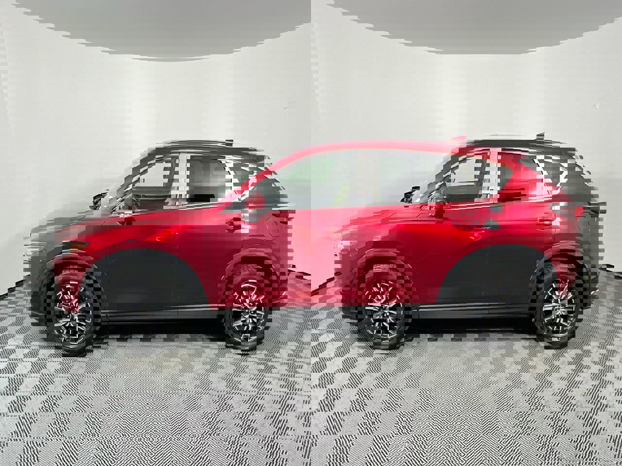 Used 2018 MAZDA CX-5 Touring w/ Preferred Equipment Package image 6