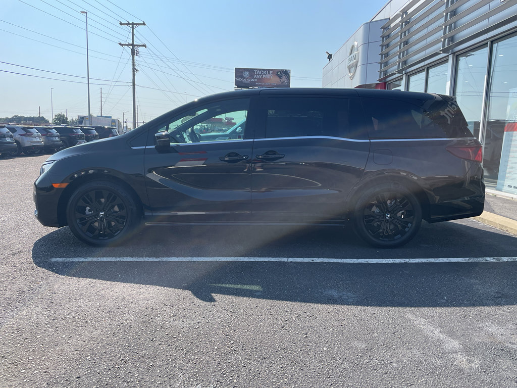 Used 2025 Honda Odyssey Sport-L image 19