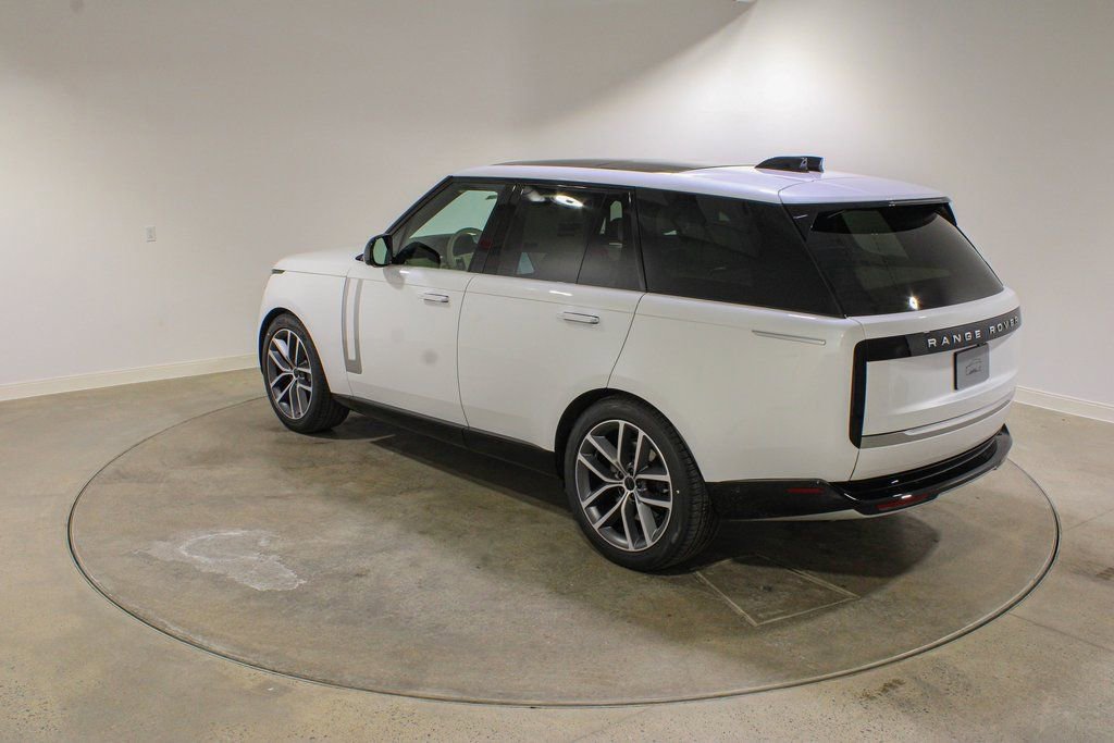 New 2026 Land Rover Range Rover Autobiography image 3
