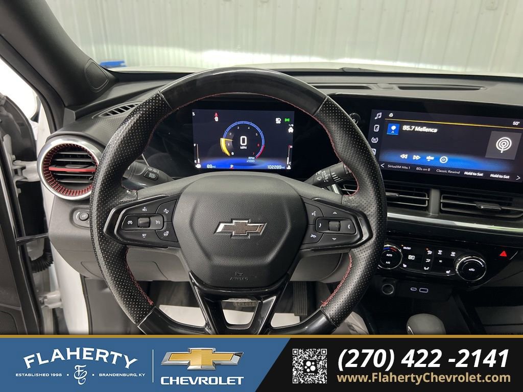 Used 2024 Chevrolet Trax RS image 25