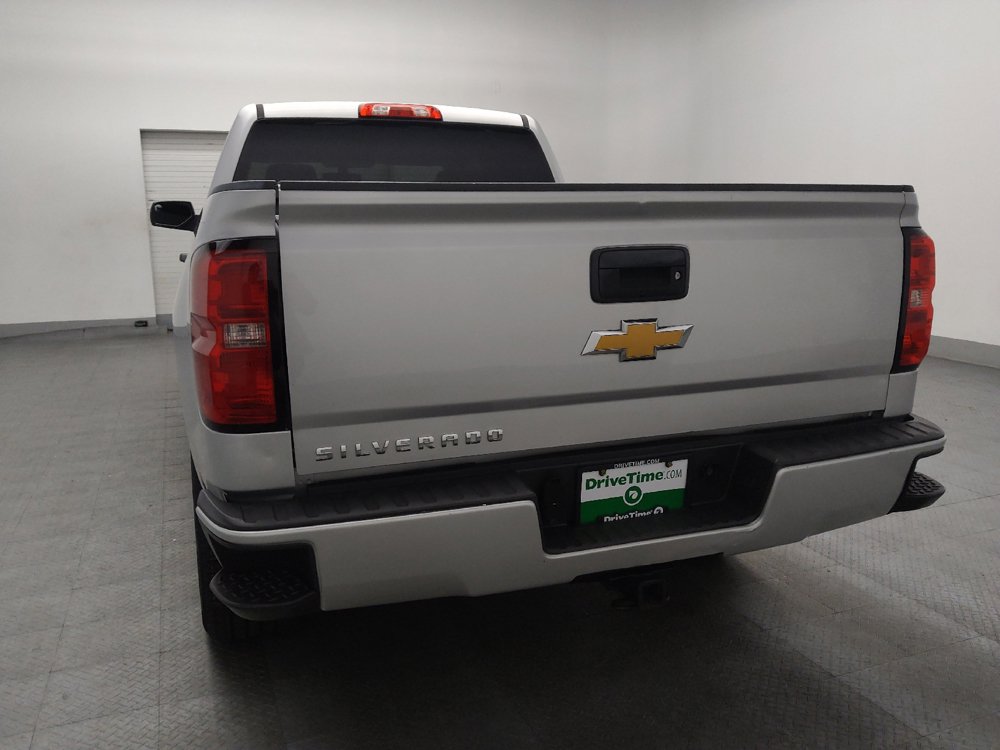 Used 2018 Chevrolet Silverado 1500 Custom w/ Custom Convenience Package RWD image 6