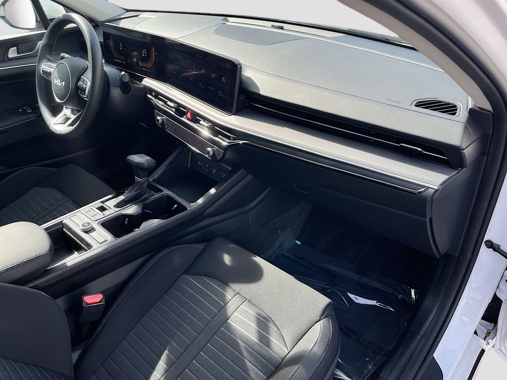 Certified 2025 Kia K5 LXS image 32