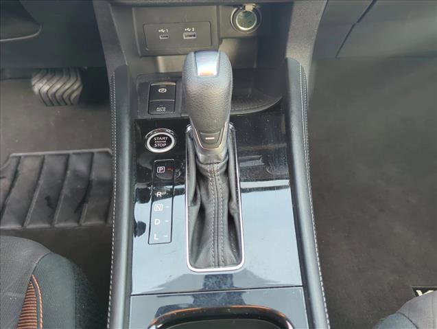 Used 2024 Nissan Kicks SR image 14