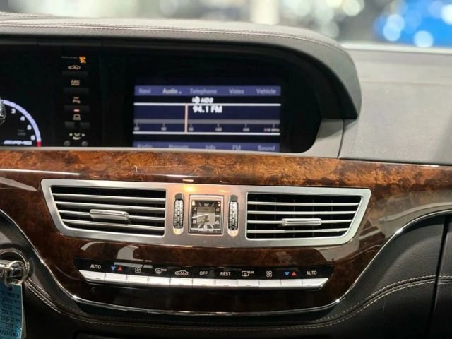 Used 2013 Mercedes-Benz S 63 AMG image 16
