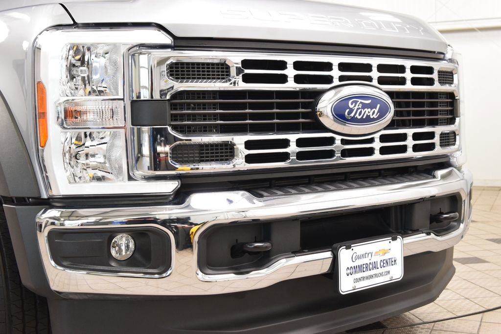 Used 2024 Ford F600 4x4 Regular Cab Super Duty w/ XLT Value Package image 7