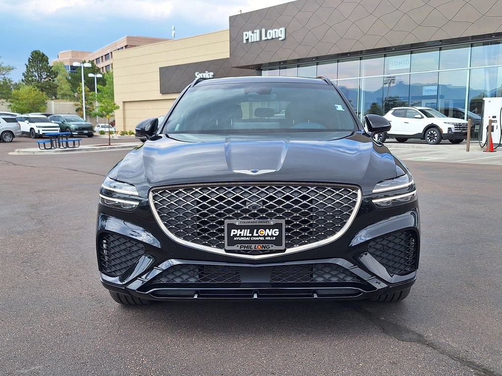 Used 2022 Genesis GV70 3.5T Sport w/ Sport Prestige Package AWD/4WD image 8
