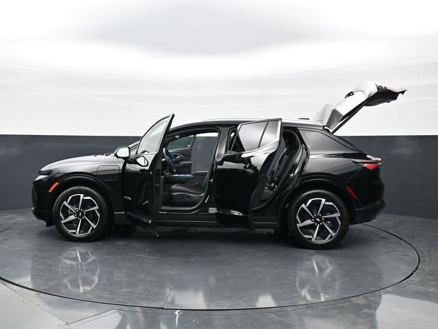 Used 2025 Chevrolet Equinox EV LT w/ Convenience Package FWD image 45
