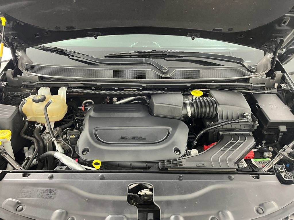 Used 2020 Chrysler Pacifica Limited image 20