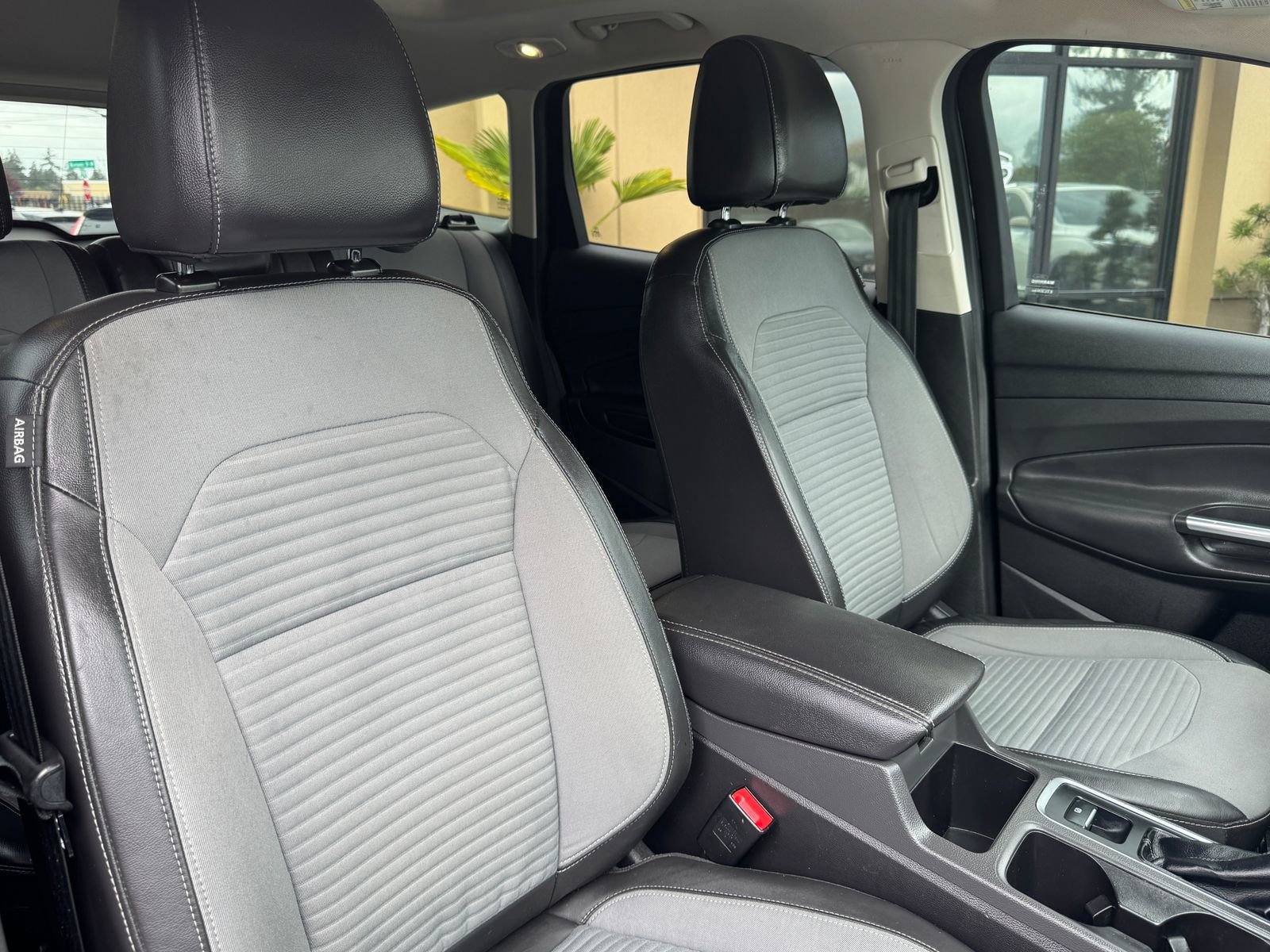 Used 2017 Ford Escape Titanium AWD/4WD image 25