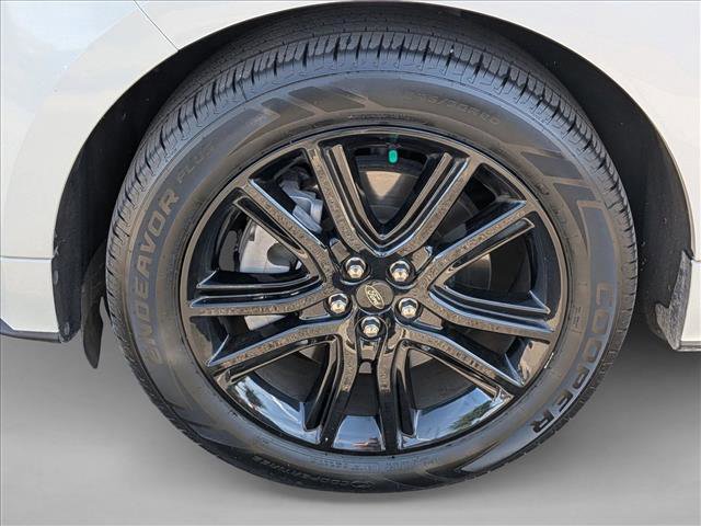 Used 2022 Ford Edge ST-Line AWD/4WD image 30