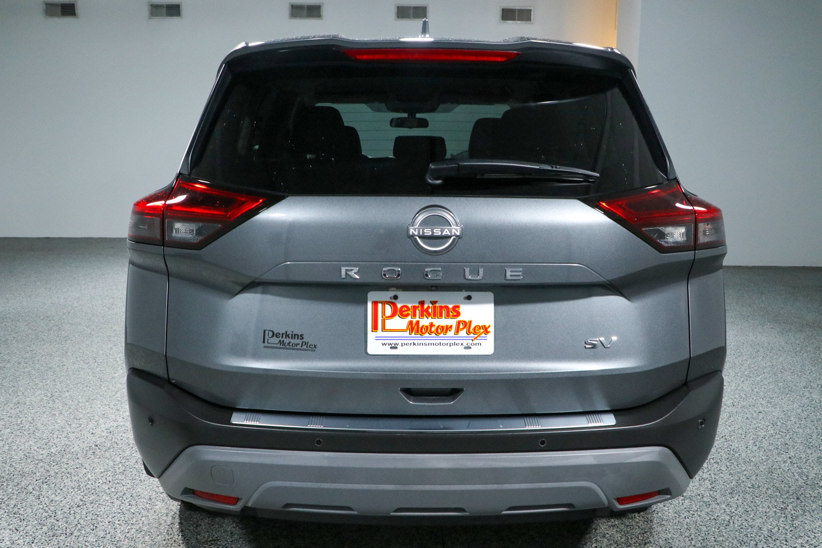 Used 2023 Nissan Rogue SV FWD image 8