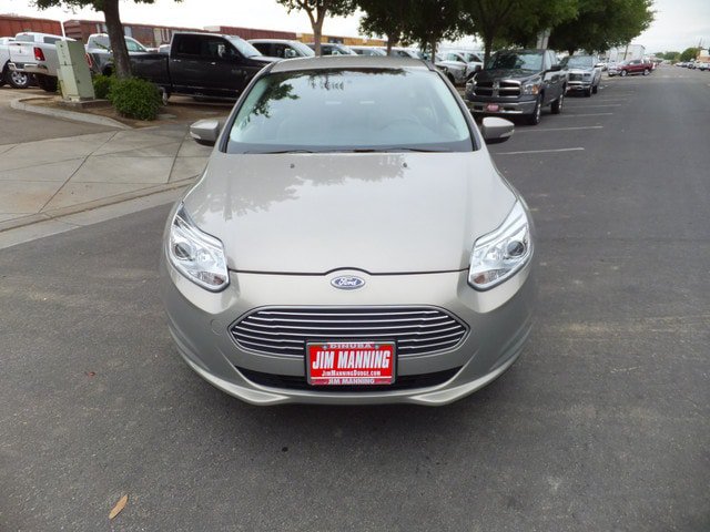 Used 2015 Ford Focus Electric Hatchback FWD image 4