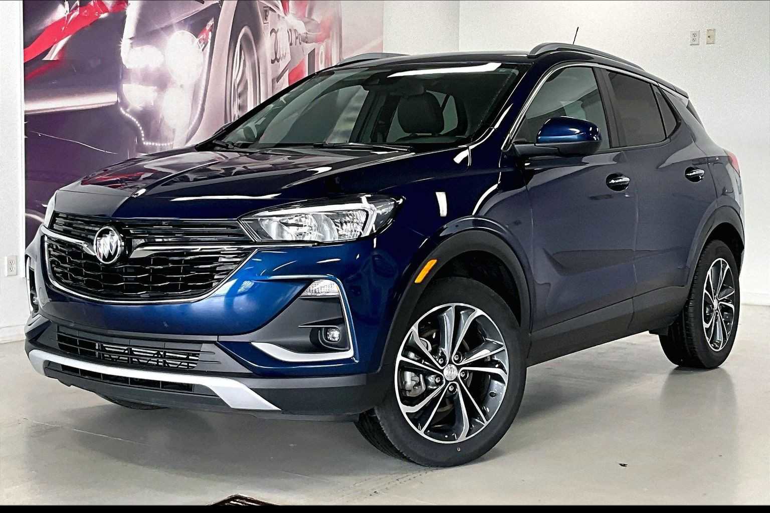 Used 2023 Buick Encore GX Select w/ Safety Package II AWD/4WD image 1
