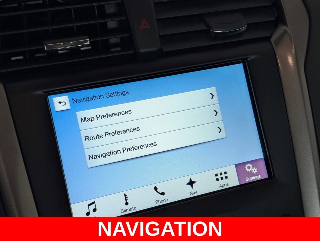 Used 2018 Ford Fusion SE w/ Equipment Group 602A FWD image 10