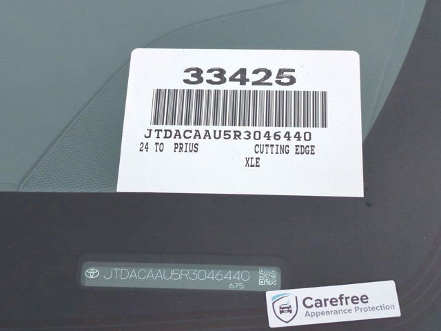 Used 2024 Toyota Prius XLE image 17