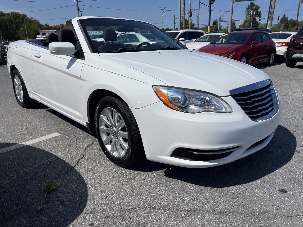 Used 2012 Chrysler 200 Touring FWD image 3