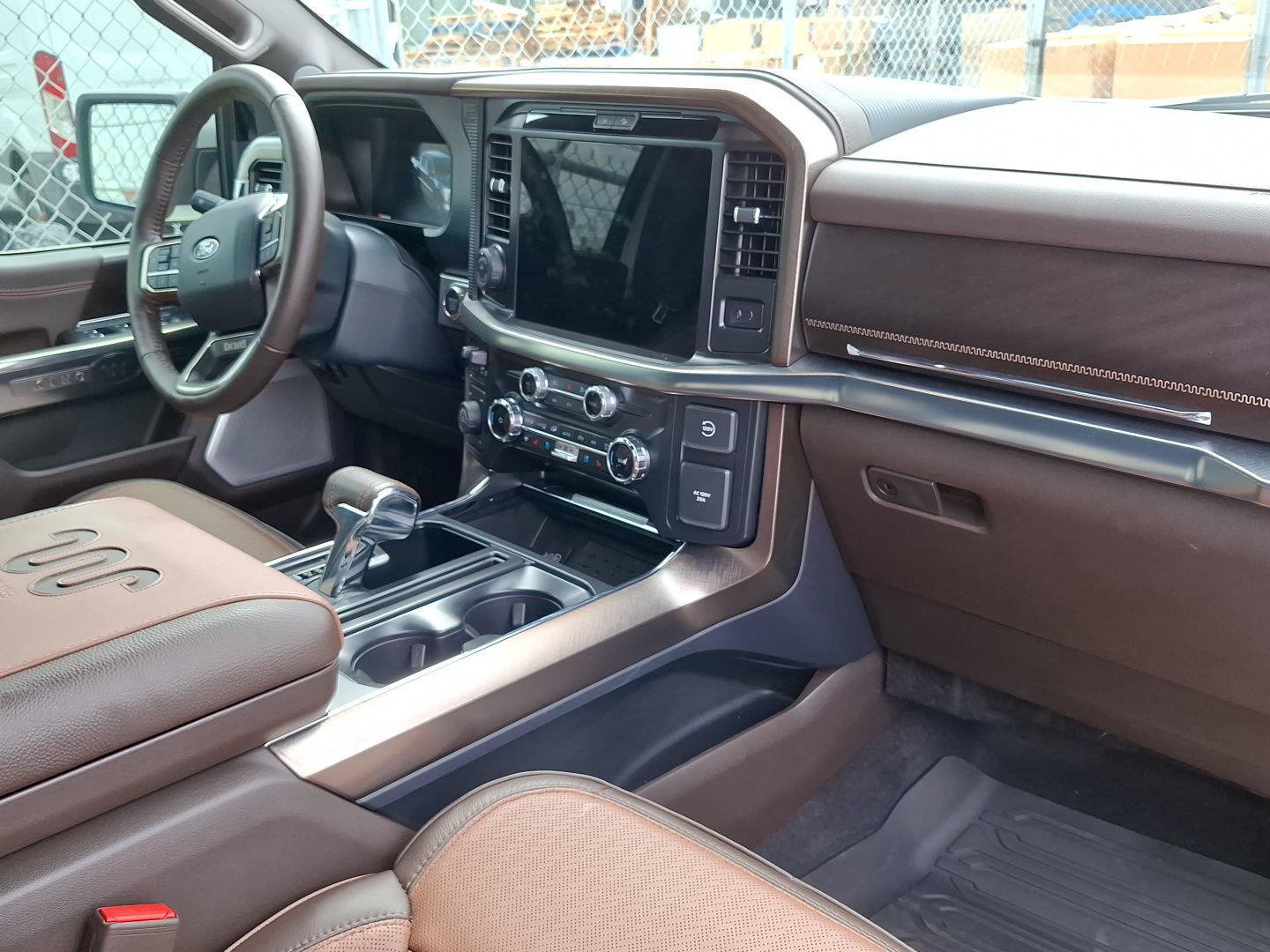Used 2025 Ford F150 King Ranch w/ FX4 Off-Road Package AWD/4WD image 33
