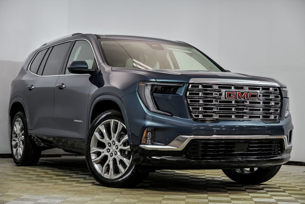 New 2026 GMC Acadia Denali w/ Super Cruise Package