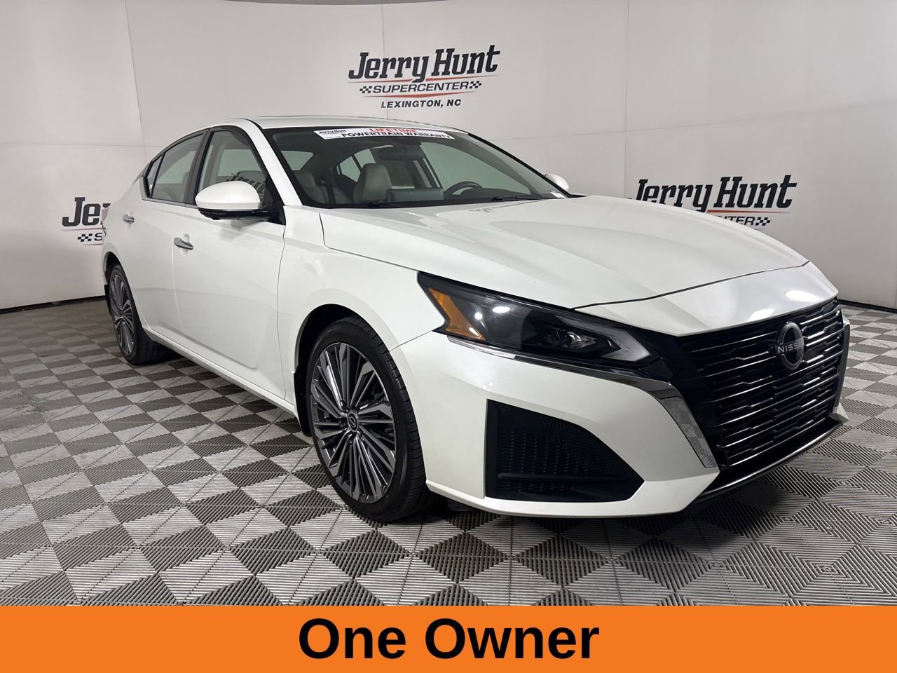 Used 2023 Nissan Altima 2.5 SL image 4