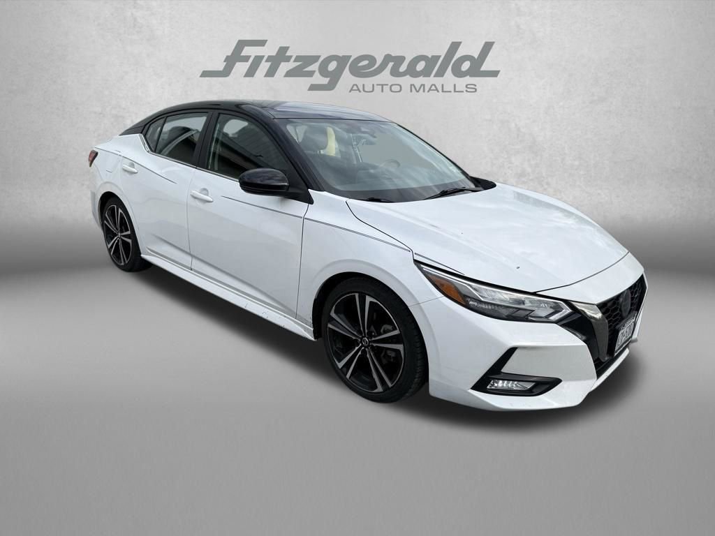 Used 2021 Nissan Sentra SR FWD image 1