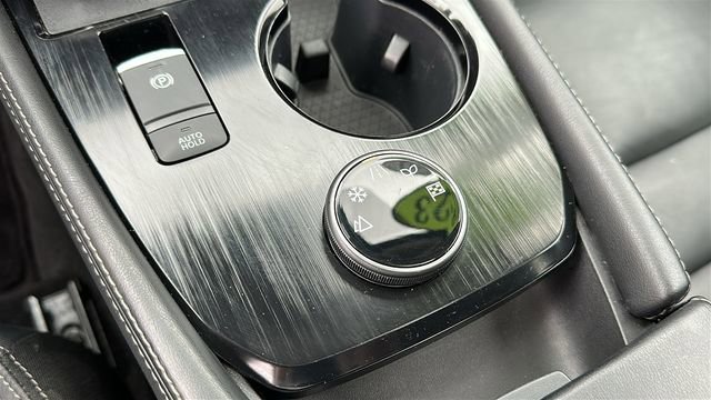 Certified 2023 Nissan Rogue SL w/ SL Premium Package image 18