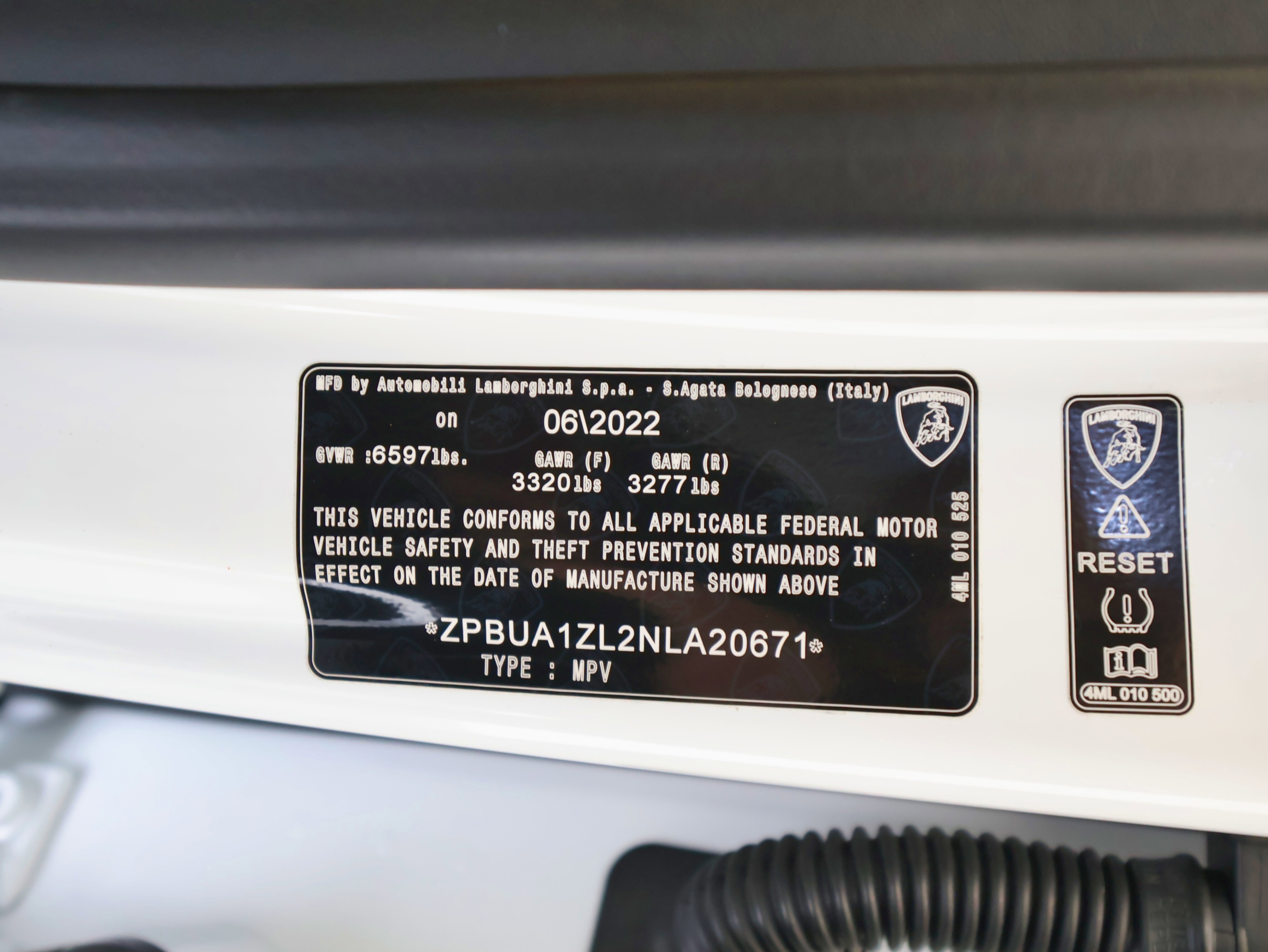 Used 2022 Lamborghini Urus image 72