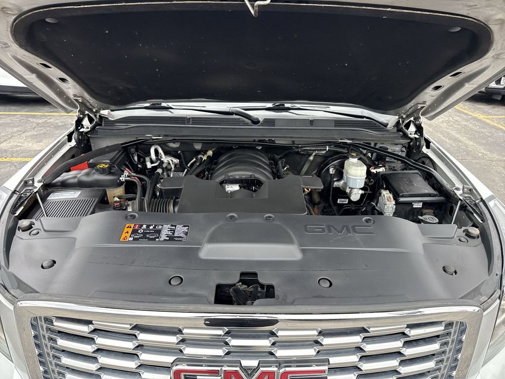Used 2020 GMC Yukon Denali w/ Open Road Package image 34