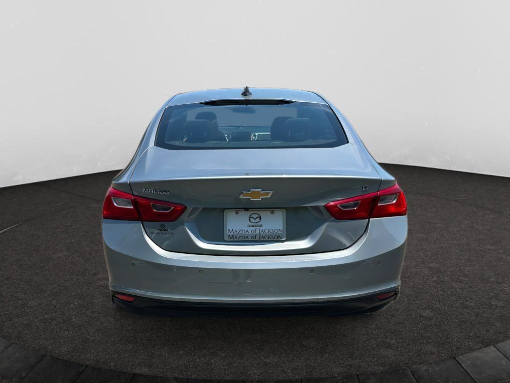 Used 2024 Chevrolet Malibu LT FWD image 4