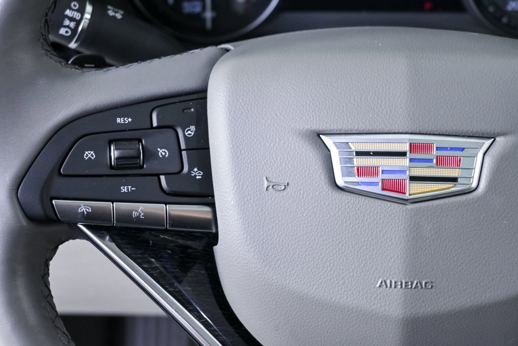 Used 2022 Cadillac XT6 Premium Luxury w/ Technology Package image 26