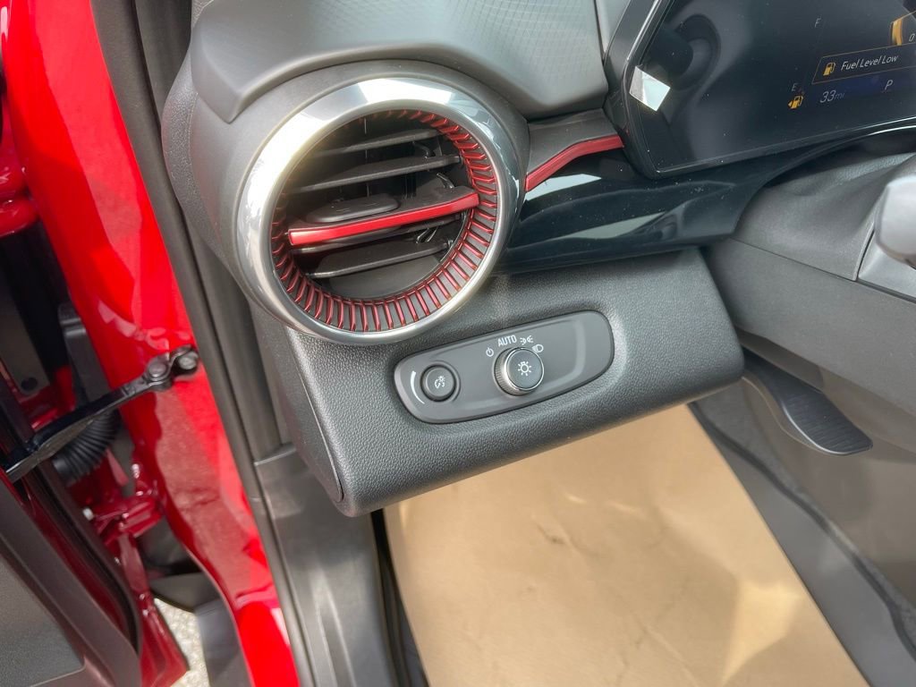 New 2026 Chevrolet Trax RS image 12