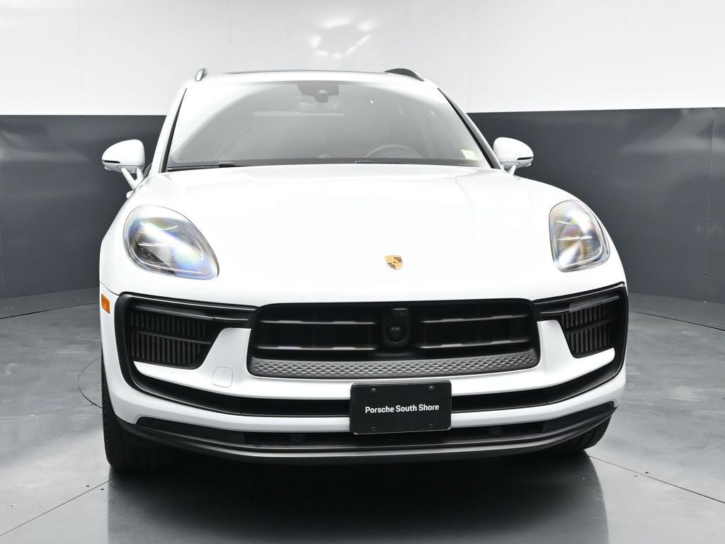 Certified 2023 Porsche Macan S AWD/4WD image 11