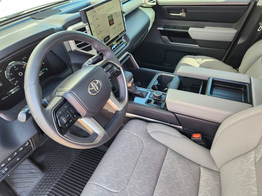 Used 2024 Toyota Tundra Limited w/ Power Package AWD/4WD image 7
