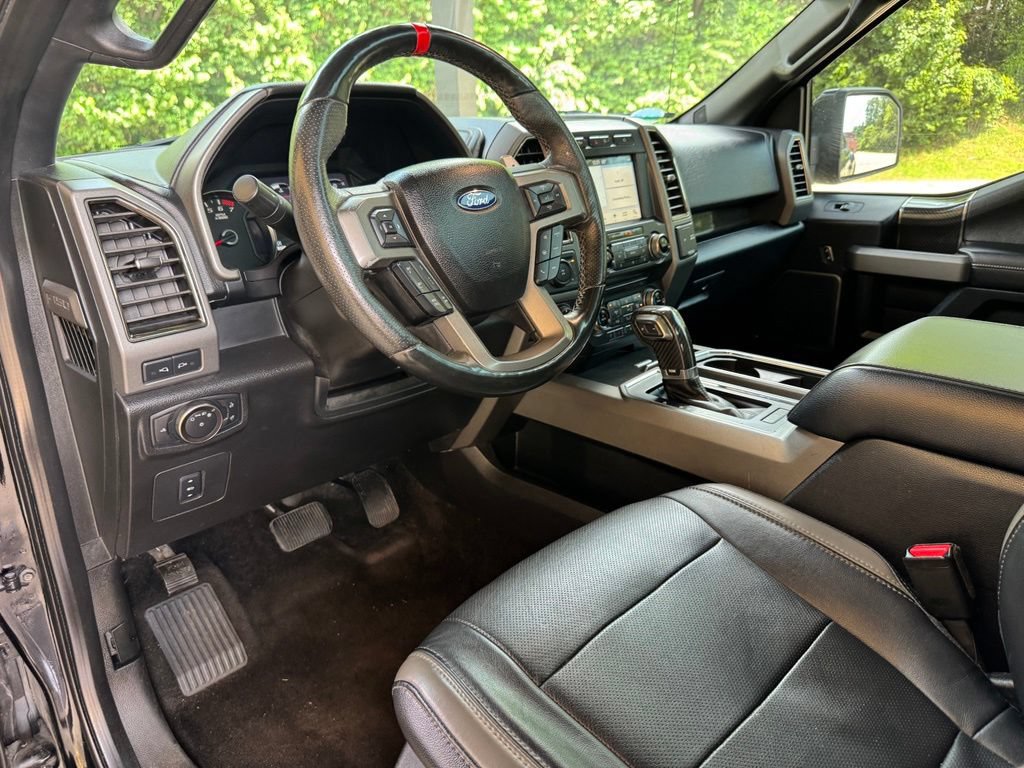 Used 2017 Ford F150 Raptor w/ Equipment Group 802A Luxury AWD/4WD image 8
