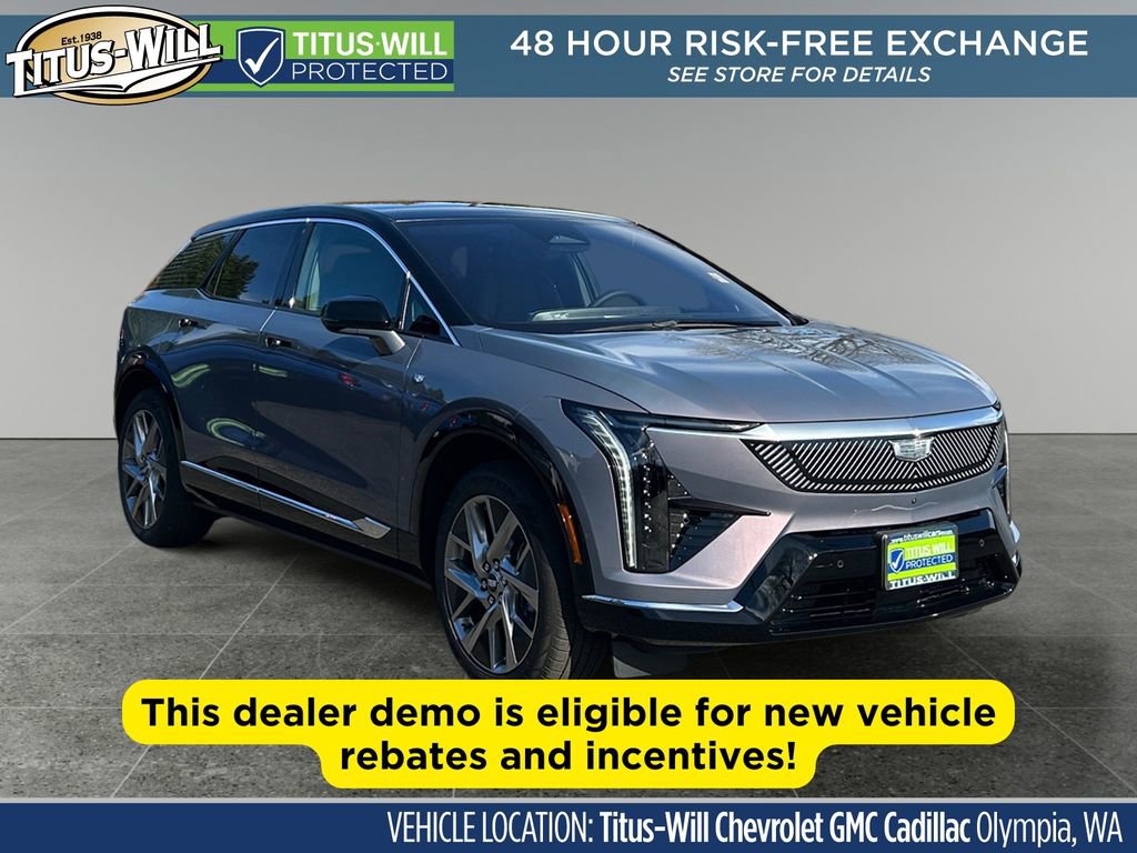 Used 2025 Cadillac Optiq Luxury 1