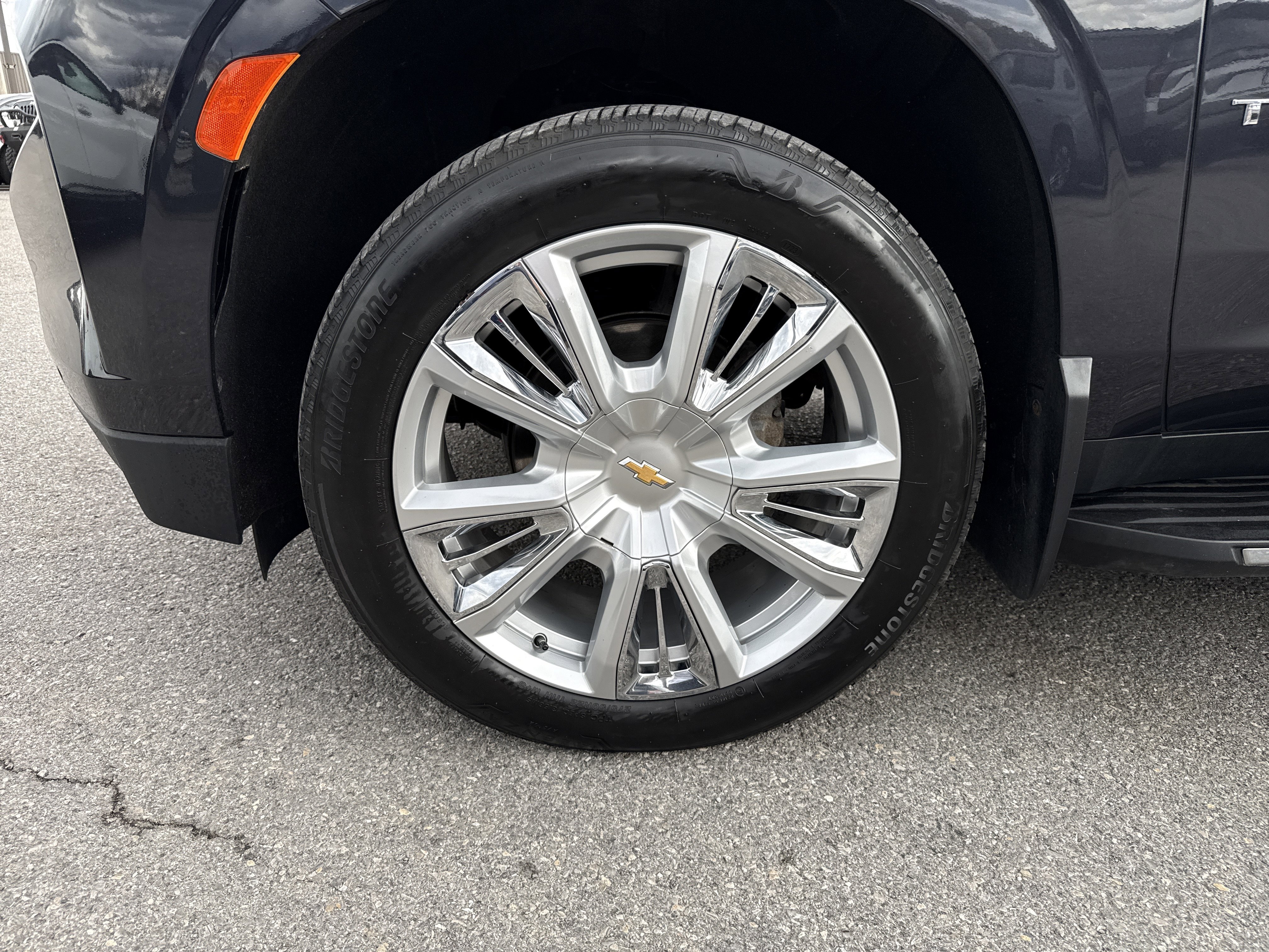 Used 2023 Chevrolet Tahoe High Country w/ Max Trailering Package AWD/4WD image 11