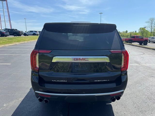 Used 2023 GMC Yukon XL Denali AWD/4WD image 4