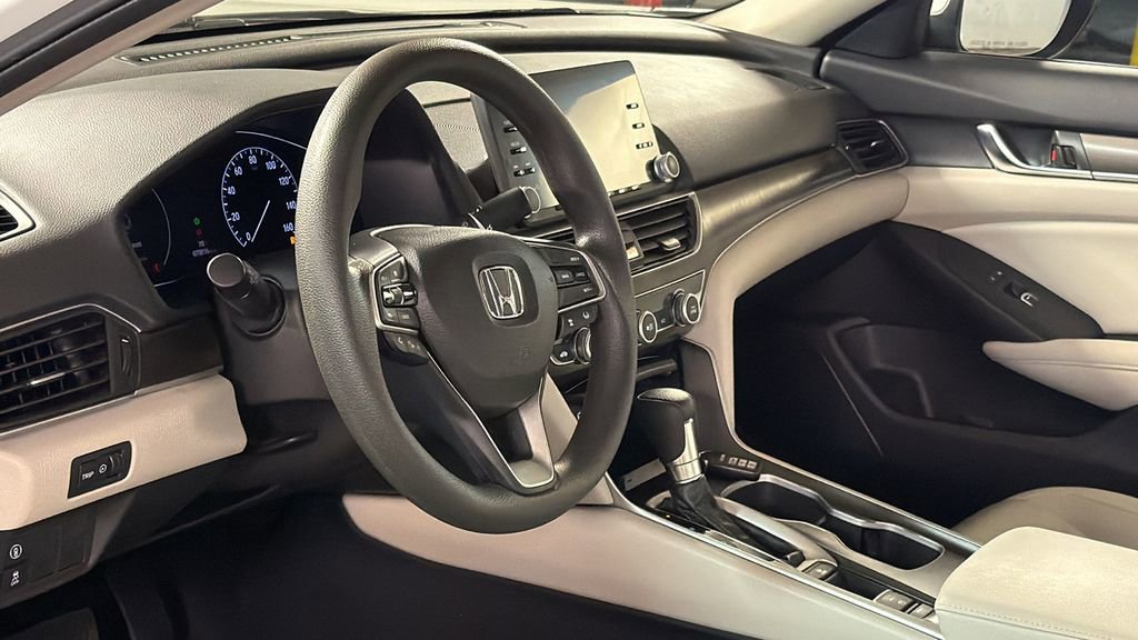 Used 2018 Honda Accord LX image 26