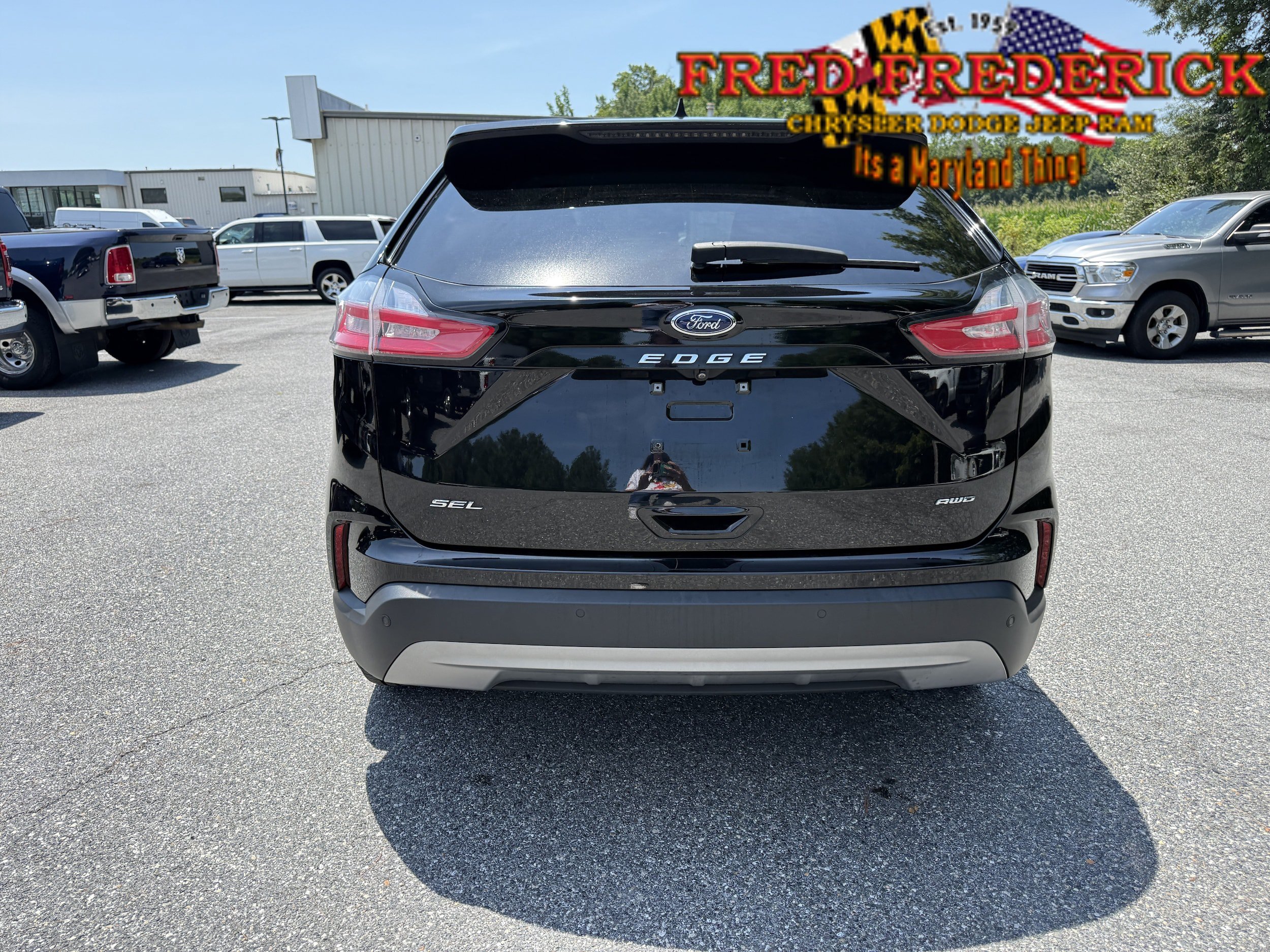 Used 2022 Ford Edge SEL w/ Convenience Package AWD/4WD image 6