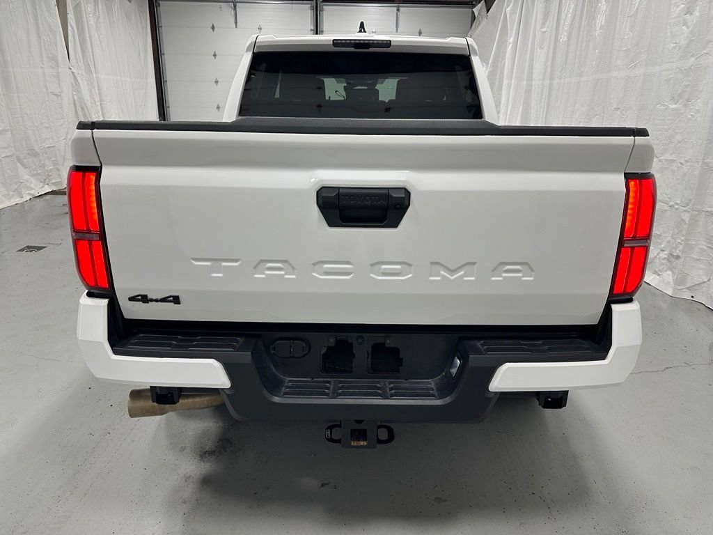 Used 2026 Toyota Tacoma TRD Sport AWD/4WD image 6